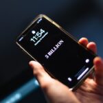 Photo connect iPhone to Sony TV