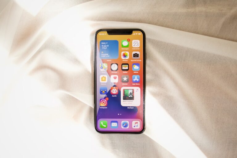 Photo transfer truconnect into iphones