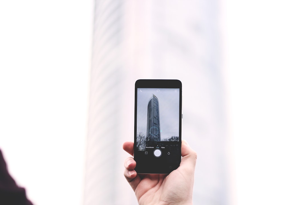 Photo send images from iPhone to Android